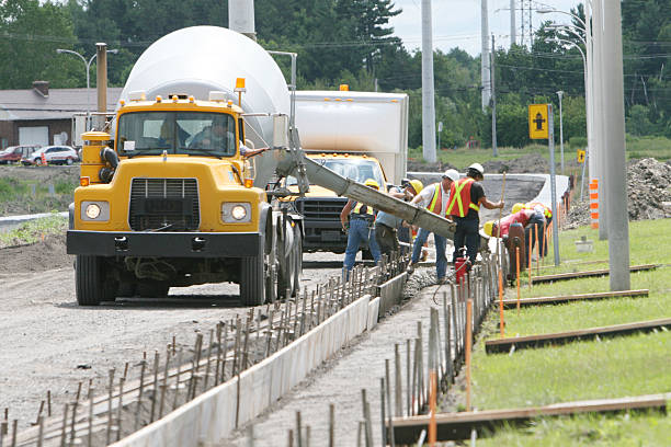 Best Best Concrete Contractor  in Meadow Glade, WA